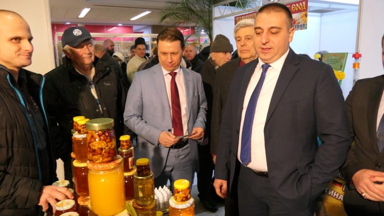 <strong>Заместник-министър Неделков: Пчеларството ще бъде подкрепено по извънредната помощ за Украйна през 2023 г.</strong>