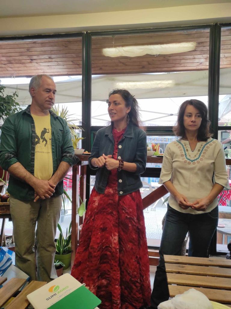 10 години след началото: Кооперативът „Хранкооп“ разви зелената фермерска точка на София