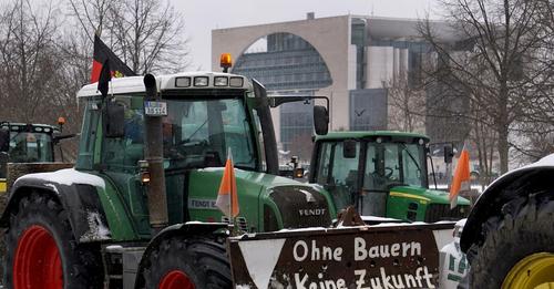 Фермерите в Германия протестират